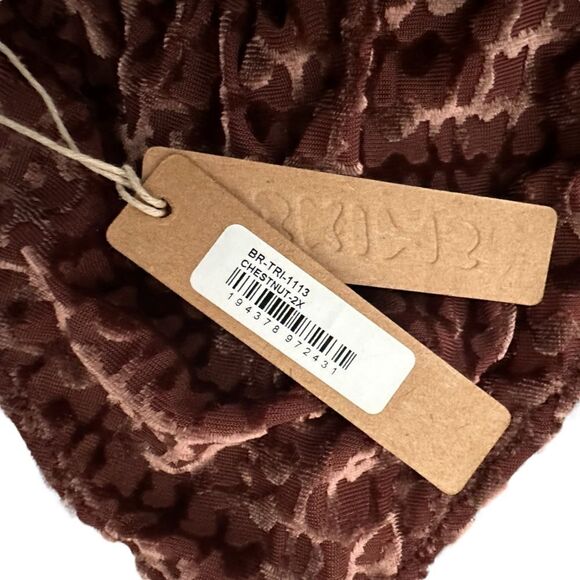 NWT SKIMS Wireless Velvet Skims Logo Triangle Bralette In Chestnut Brown Bra - Picture 8 of 8